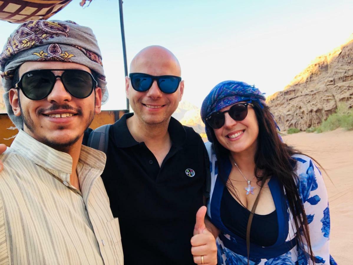 Hotel Star Walk Camp & Tours Wadi Rum Esterno foto